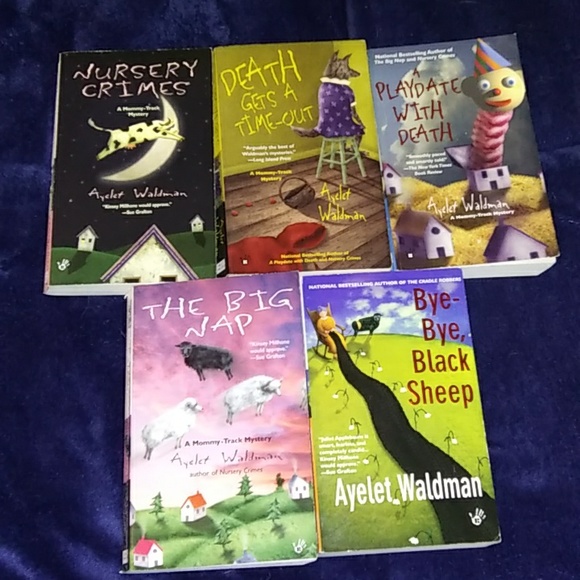 5 Ayelet Waldman paperback books - Picture 1 of 13